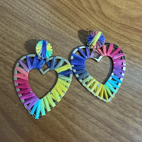 Colorful Heart Shaped Earrings! - Picture 2 of 5